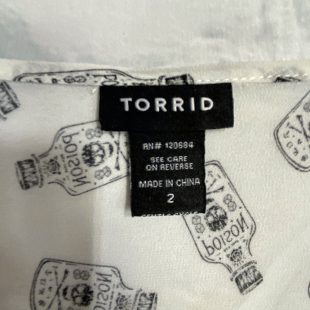 Poison Tank From Torrid - Picture 6 of 12